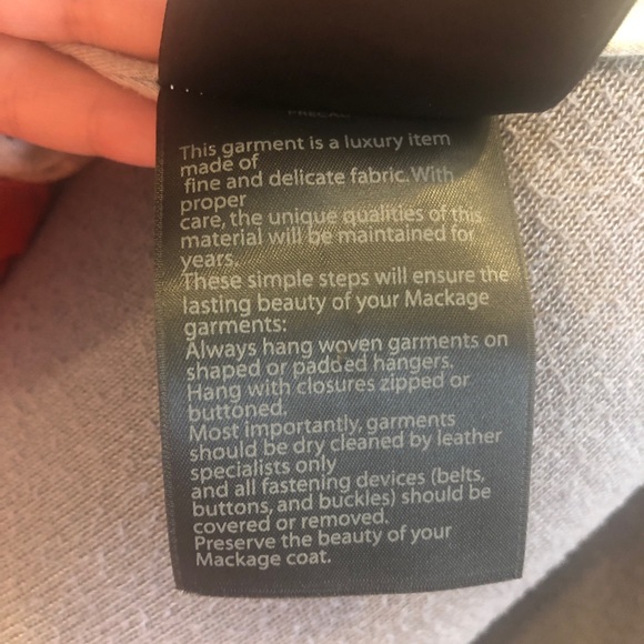 Mackage raincoat with hood - Picture 9 of 15